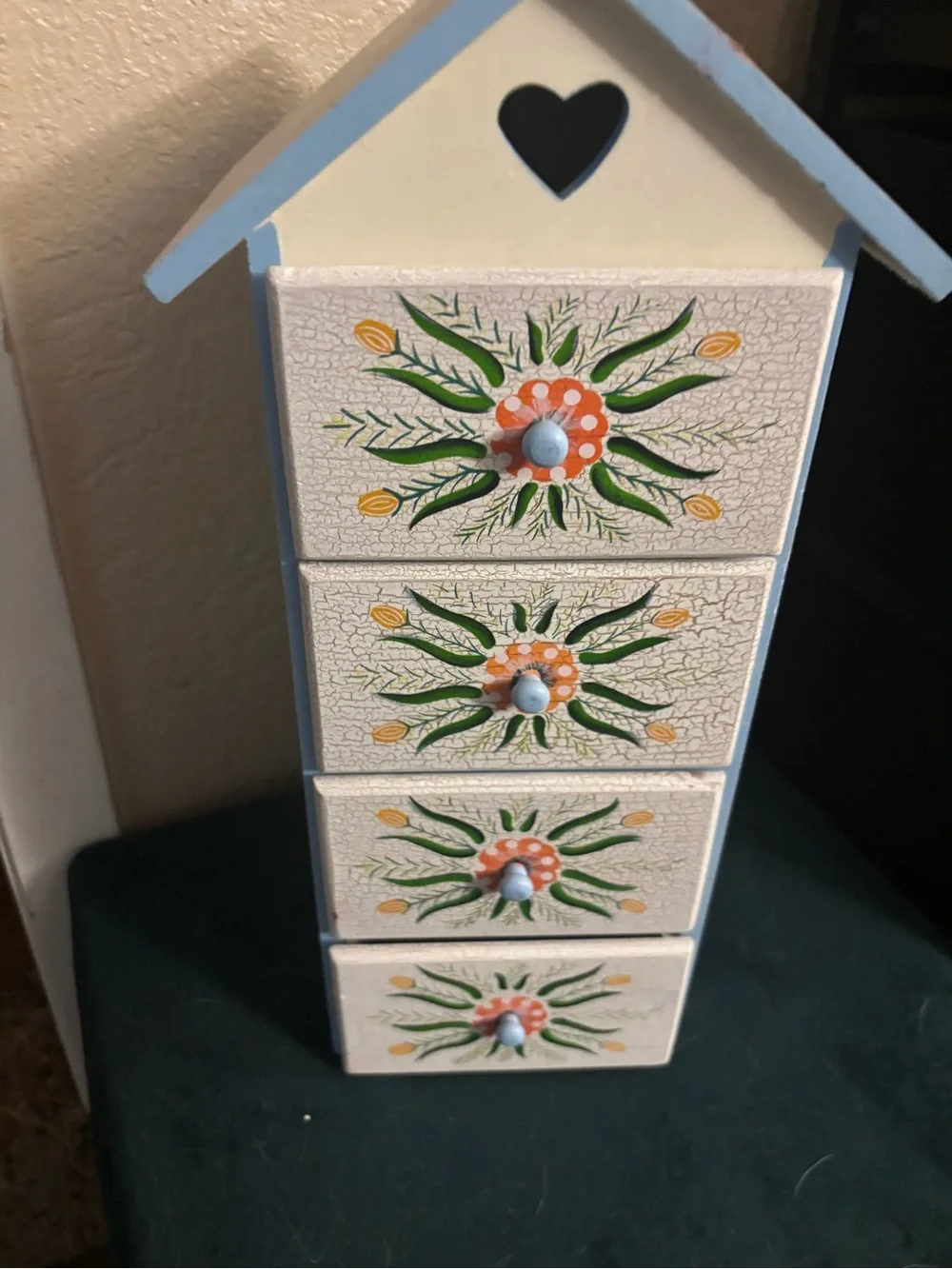 Vintage 4-Drawer Jewelry box.